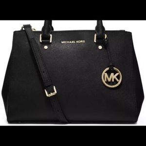 Michael Kors Jet Set Travel Bag